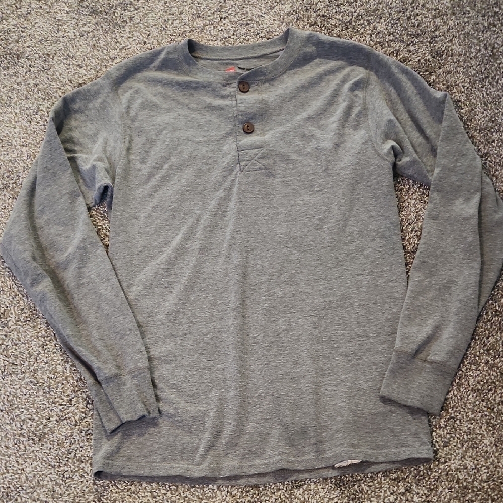Men's Gray Shirt